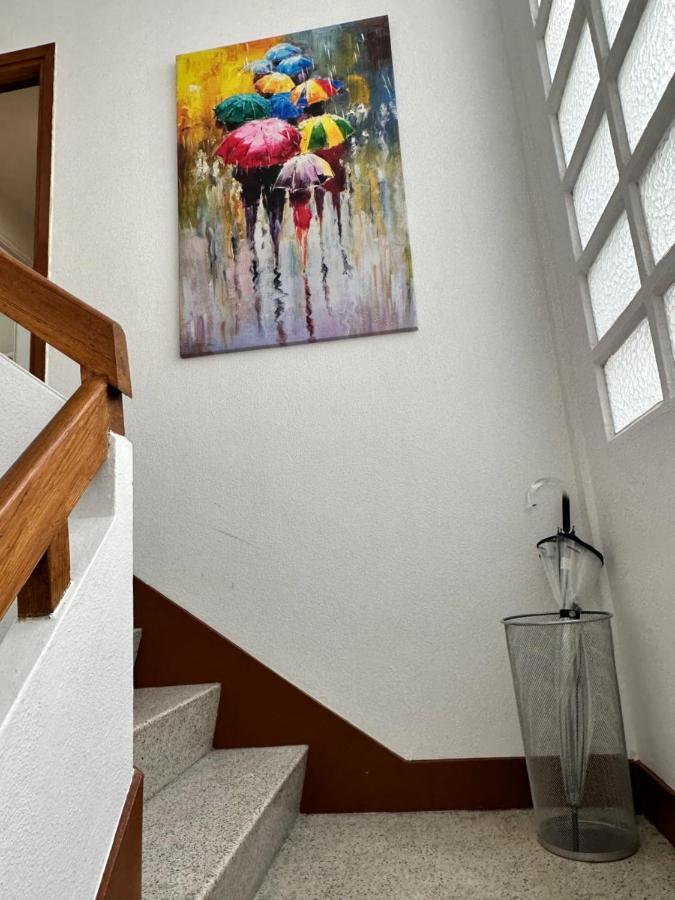 Nebrija Derecha Apartamento Corunha Exterior foto